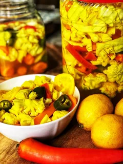 تصویر 1 از خرید ترشی مخلوط زرد + قیمت عالی با کیفیت